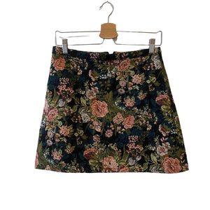 Floral Embroidered Mini Skirt (Tapestry Fabric)